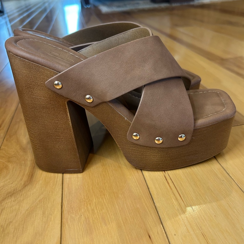 Brown Platform Clog Studded Heeled Mules Sandals for Women